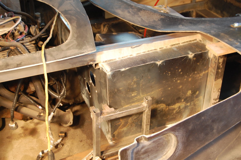 Sealing in the front&nbsp;cabin